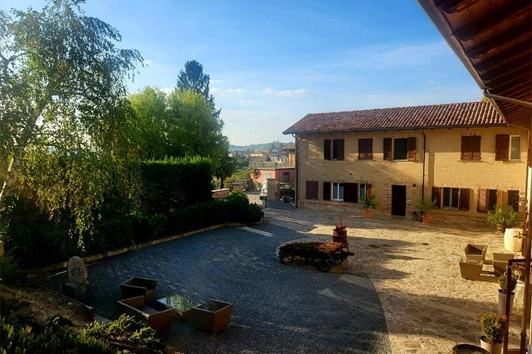 Ca'Rapulin Villa Calosso Exterior photo